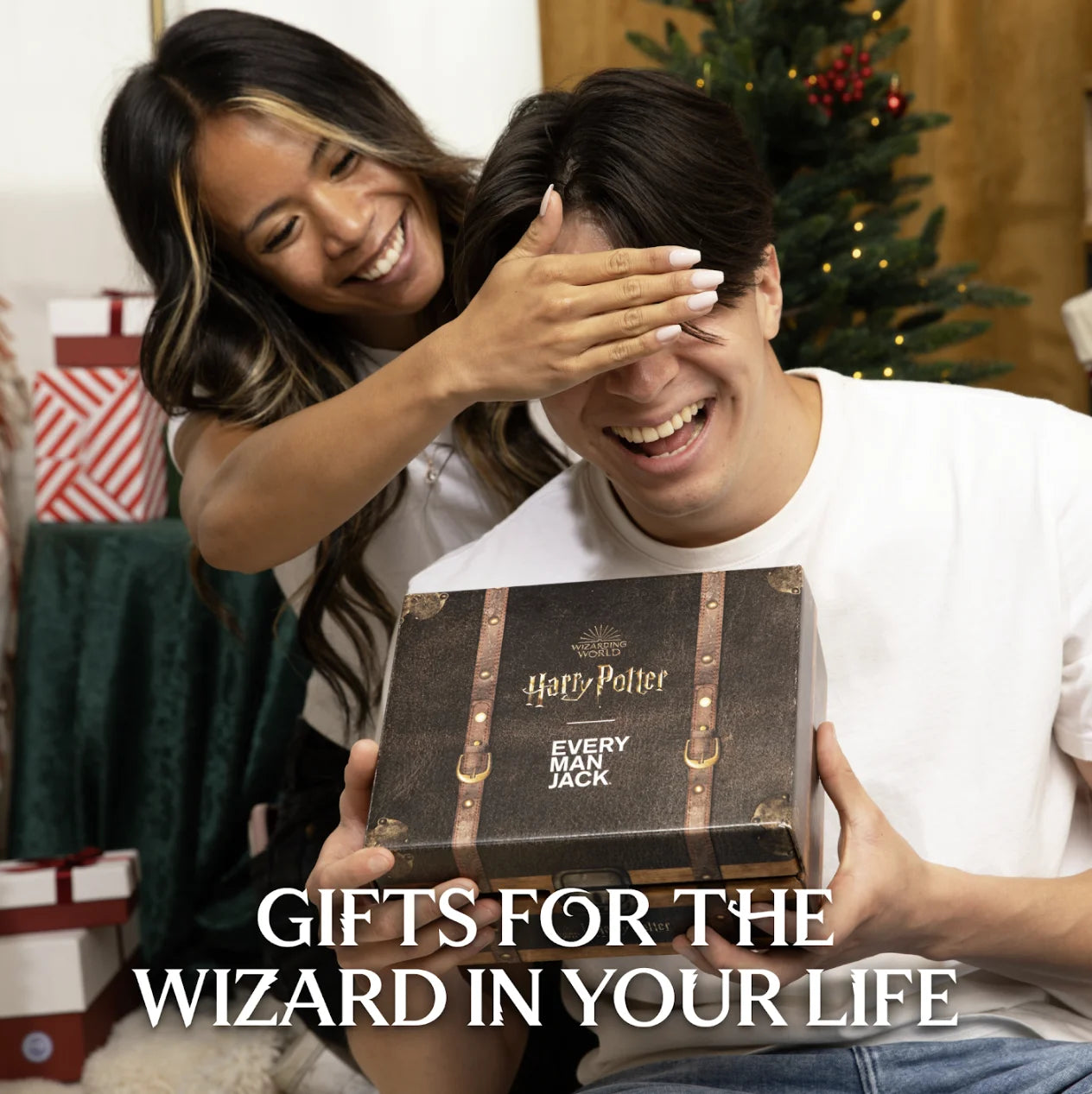 Harry Potter Collectors Box Body Wash Gift Set, 4 Body Washes with Clean Ingredients & Hogwarts Inspired Spellbinding Scents, 13.5 Oz Each